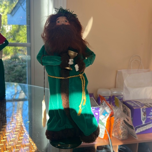 Other - Byer’s Caroler Ghost of Christmas Present